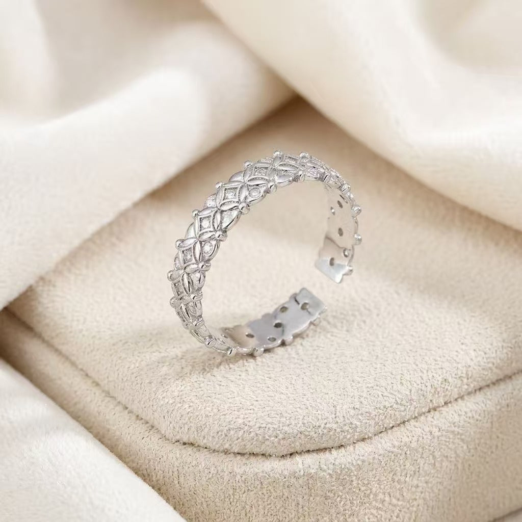 Fortune Lattice Ring